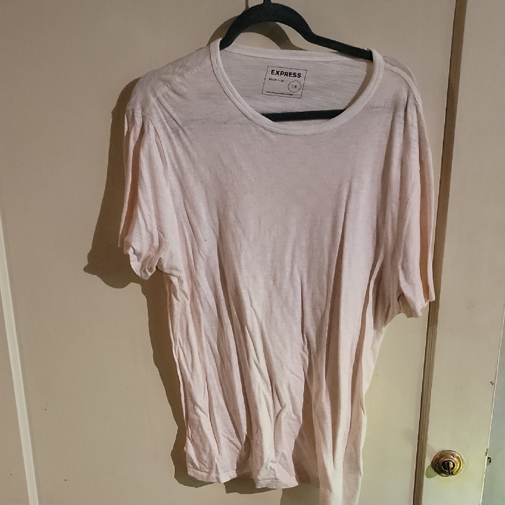 Express Soft Blush Tee